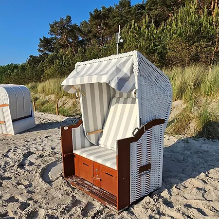 Ankerplatz Am Suedstrand, Mit 2 Schlafzimmer Und Eigenen Strandkorb Apartment *